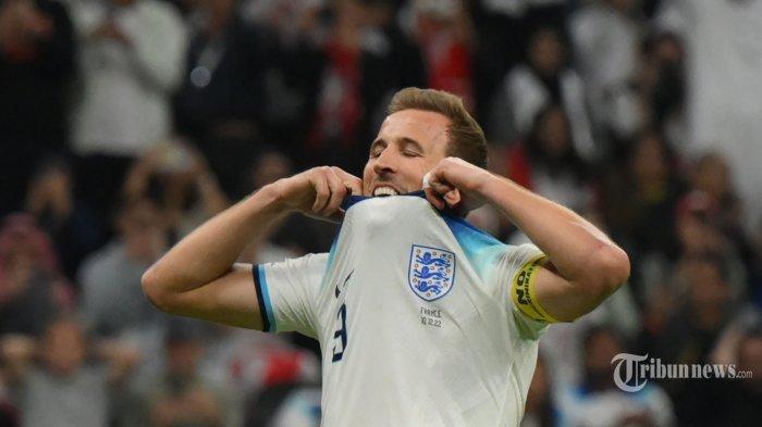 Gary Neville Sebut Manchester United Berpeluang Pecahkan Rekor Transfer Datangkan Harry Kane