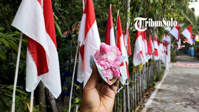 Kuliner Klaten: Es Puter yang Dijual Pak Warijo, Sudah Puluhan Tahun Keliling Antar Kampung