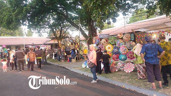 Potret Festival Payung Indonesia: Digelar 3 Hari di Puro Mangkunegaran, Seniman Mancanegara Terlibat
