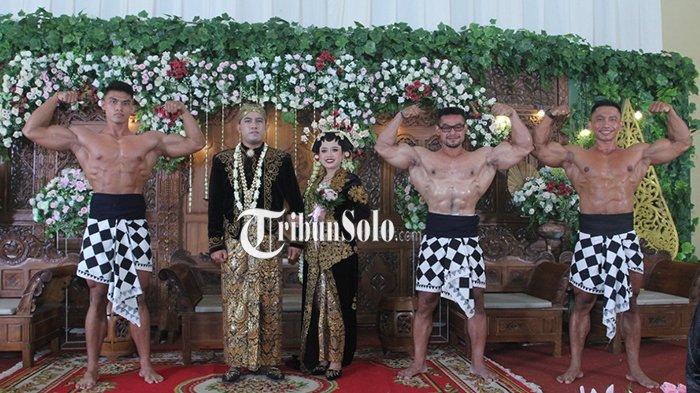 Pernikahan Unik di Colomadu Karanganyar, Hadirkan Aksi Tiga Atlet Binaraga Jateng
