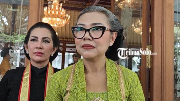 POLEMIK GREBEG - Pengageng Sasana Wilapa PB XIV Purboyo GKRP Timoer Rumbay Kusuma Dewayani saat ditemui beberapa waktu lalu. Dua kubu Keraton Kasunanan Surakarta akan mengadakan Grebeg Besar di hari berbeda. 