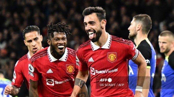 Prediksi Skor MU vs Leeds United : Kans Setan Merah Menang dan Samai Poin Manchester City