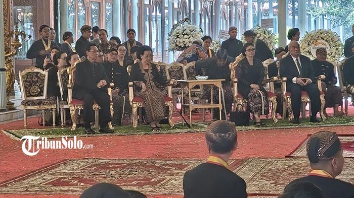 Sri Sultan HB X Akui Tak Terlalu Akrab dengan PB XIII, tapi Hubungan Keraton Jogja-Solo Tetap Hangat