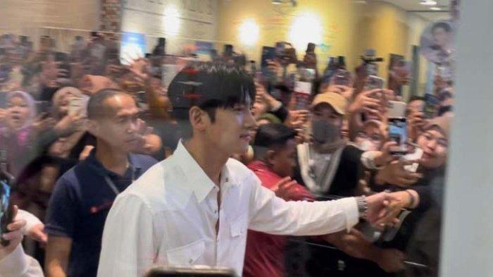 Duh Senengnya, Fans Indonesia 'Tunangan' dengan Aktor Korea Ji Chang Wook, Pasang Cincin Langsung