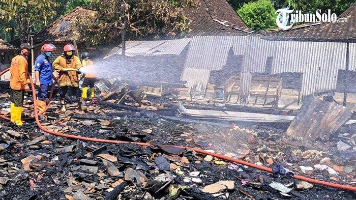Korsleting Listrik Penyebab Kebakaran 3 Rumah di Sragen Jateng, Kerugian Capai Rp 50 Juta