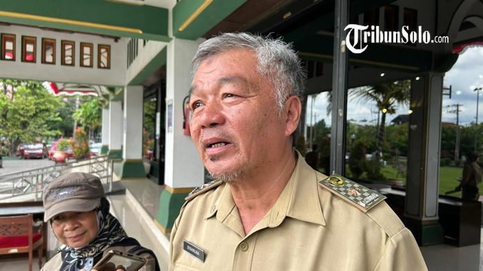 Kepala Pelaksana (Kalak) BPBD Klaten, Syahruna, beri imbuan