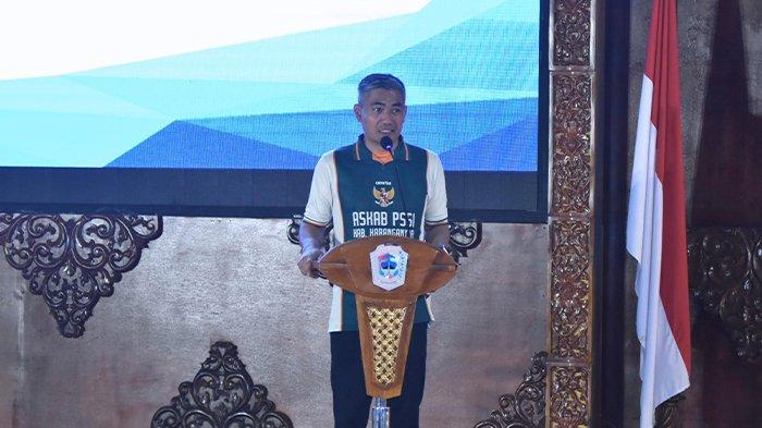 Pj Bupati Timotius Hadiri Pelantikan Pengurus Askab PSSI Kabupaten Karanganyar Periode 2024-2028