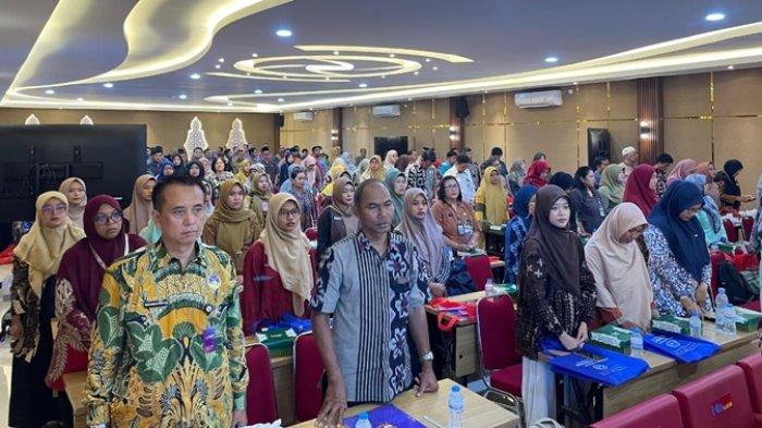 WORKSHOP INDONUSA - Politeknik Indonusa Surakarta menggelar Workshop MGBK Solo Raya dengan tema “Strategi Pendampingan Gen Z: Peran Guru BK dalam Membangun Kesiapan Siswa untuk Kuliah, Kerja, dan Berwirausaha” pada Selasa, 20 Januari 2026 di Ballroom Sabha Kencana Kampus 1 Politeknik Indonusa Surakarta.