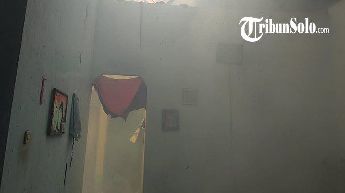 Pemilik Pergi ke Jogja, Rumah di Gayamdompo Karanganyar Terbakar, Gegara Korsleting Listrik