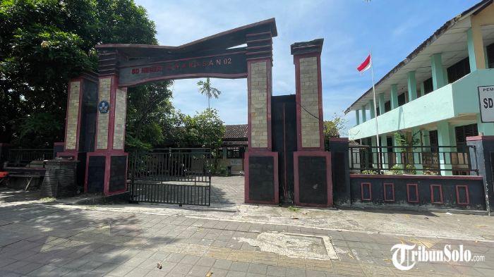 SEPI - Salah satu sekolah dasar (SD) yang belum ada pendaftar di gelombang pertama SPMB Online 2026, SD Neger 02 Kwarasan, Kecamatan Grogol, Kabupaten Sukoharjo pada Jumat (8/5/2026). Disdikbud Sukoharjo berharap sekolah-sekolah yang masih minim peminat bisa memperoleh tambahan pendaftar.