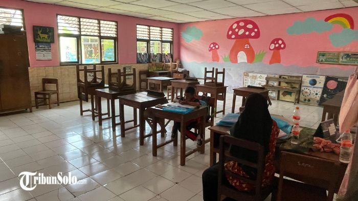 Salah satu sekolah dasar (SD) yang belum ada pendaftar di gelombang pertama