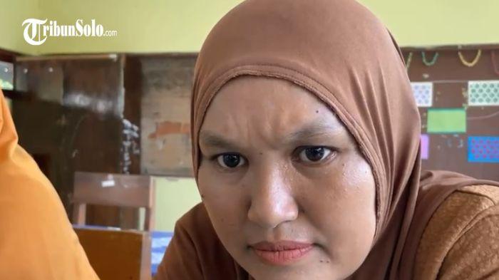 Salah satu wali murid di SD Negeri Juron 1 Nguter, Suprihatin