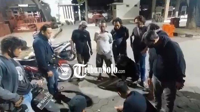 Lompat Pagar Lalu Pecah Kaca Kantor Telkom Solo, Dua Orang Ditangkap Curi Monitor dan TV