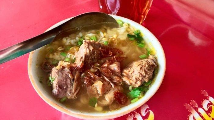 KULINER LEGENDARIS SRAGEN - Seporsi Soto Girin di Sragen pada 2021 lalu.
