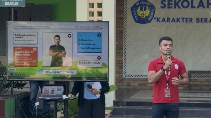 Telkomsel bersama dengan SMP Negeri 2 Ngaglik menggelar kegiatan Sharing Session bertajuk “Start Small, Build Big”, yang artinya mulai dari hal kecil untuk mencapai perubahan yang besar.