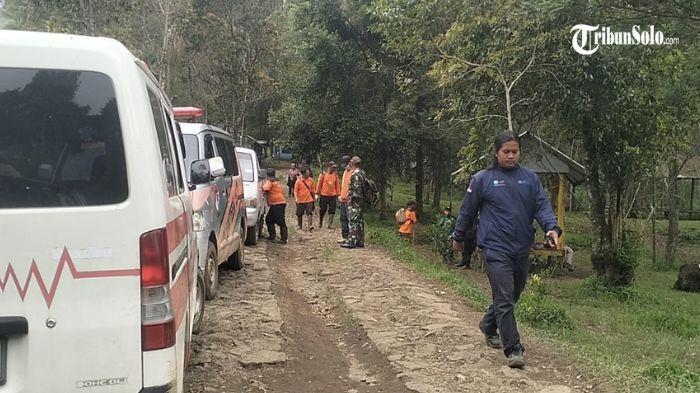 Suasana Operasi pencarian (opsar) Yazid Ahmad Firdaus (26), survivor asal Desa