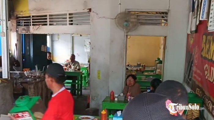 Imbas Warung Bakso Remaja Gading Solo Diterpa Isu Non Halal, Review di Google Terjun Bebas