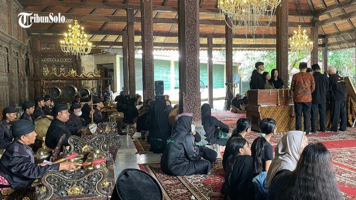 Fairy Tail seksini tomosha qiling