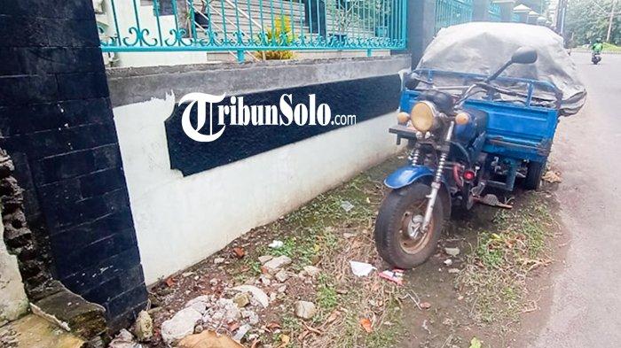 Misteri Sepeda Motor Dayang Depan Universitas Aisyiyah Solo : 6 Bulan Terparkir, Pemilik Menghilang