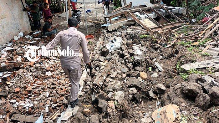 Kejadian Awal Tahun 2024, Tiga Sekolah di Karanganyar Terdampak Longsor-Pohon Tumbang