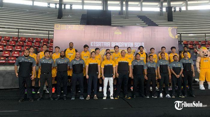 Tim basket asal Solo, Kesatria Bengawan Solo (KBS) resmi perkenalkan pemain dan pelatih