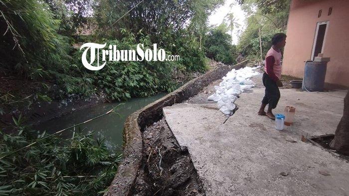 Talut Ambles di Bantaran Sungai Cino Trucuk Klaten, Satu Rumah Warga Terancam Hanyut