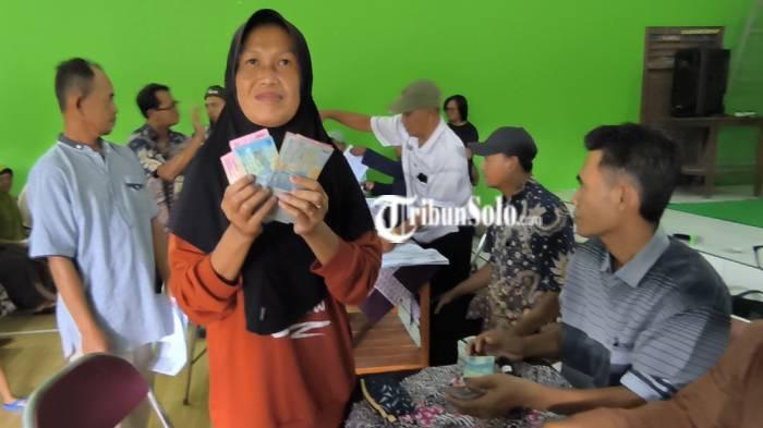 SUMRINGAH. Pembagian THR lebaran 2026