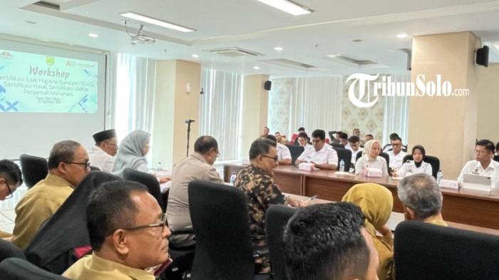 Workshop Antisipasi Kasus Keracunan MBG, digelar di Menara Wijaya lantai 9, Sukoharjo, dan diikuti oleh 20 SPPG yang sudah beroperasi pada Selasa (30/9/2025).