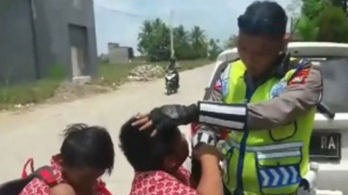 Kisah di Balik Video Viral Siswa SD Menangis dan Cium Tangan saat Ditilang Polisi
