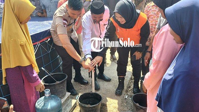 Cerita Warga Krendowahono Karanganyar, Rela Antre Demi Bantuan Air Bersih