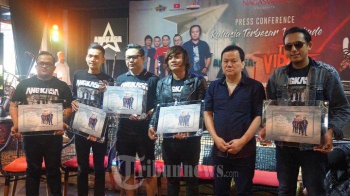 Chord Kunci Ukulele Jangan Ada Dusta Diantara Kita - Angkasa, Semua Terserah Padamu