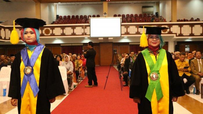 Rektor UNS Solo Kukuhkan Dua Guru Besar Baru