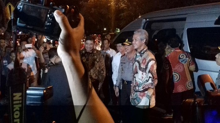 Ganjar Pranowo Kunjungi Gereja SP Maria Regina Purbowardayan, Solo, Pantau Ibadah Misa Pertama