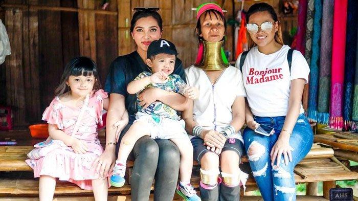 Liburan ke Thailand, Keluarga Anang Ashanty Kunjungi Suku 'Leher Panjang' hingga Puncak Tertinggi