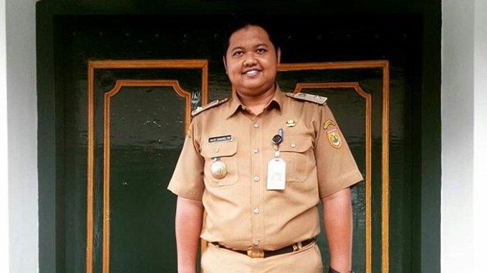 GENCAR BLUSUKAN - Sosok Kepala Dinas Pendidikan Kabupaten Sukoharjo, Havid Danang Purnomo Widodo, beberapa waktu lalu. Kini setelah menjabat sebagai Kepala Dinas Pendidikan Sukoharjo, Havid gencar melakukan blusukan ke sekolah-sekolah. 