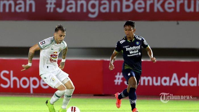 MENUJU PERSIS - Gelandang Persib Bandung, Febri Hariyadi, beberapa waktu lalu. Persib secara resmi memutuskan melepas Febri ke Persis Solo dengan status pinjaman.