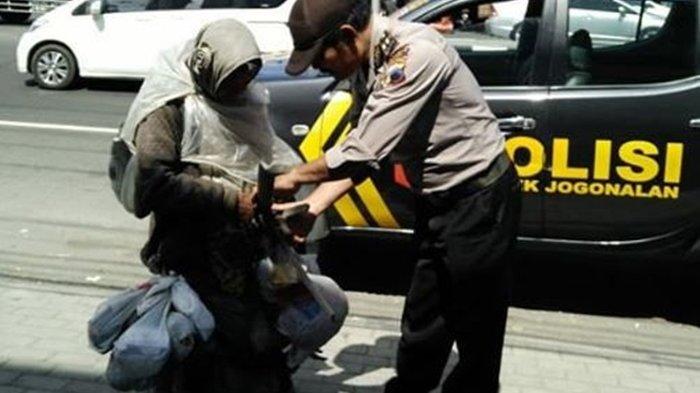 Kisah Personel Polsek Jogonalan Pertemukan Dua Keluarga yang Terpisah Belasan Tahun Usai Gempa Jogja