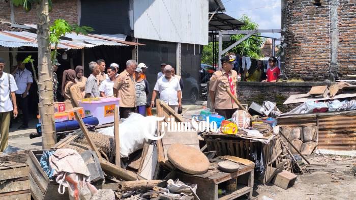 rumah roboh hujan klaten