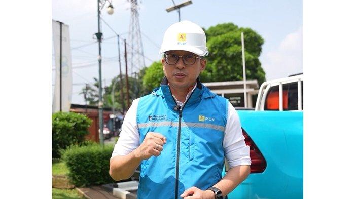TIPS PLN - General Manager PLN UID Jateng dan DIY, Bramantyo Anggun Pambudi. PLN membagikan tiga tips keselamatan kelistrikan bagi masyarakat saat cuaca ekstrem melanda