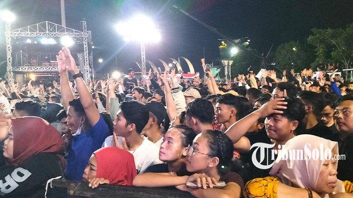 Healing 18 Orang di Sragen Jadi Pilu, Niat Nonton Konser Malah Jadi Sasaran Pencopet: HP Hilang