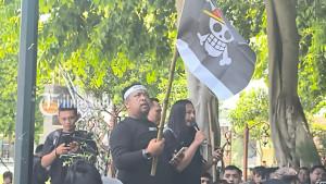 Abah-Lala-aksi.jpg