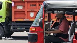 Bajaj-Maxride-mulai-beroperasi-di-jalanan-Kota-Solo-Rabu-8102025-lalu.jpg