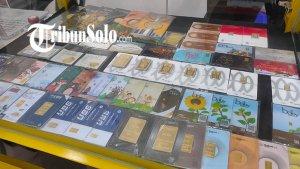 Beberapa-produk-emas-di-Galeri-24-Cakranegara-Solo-Senin-2022023.jpg