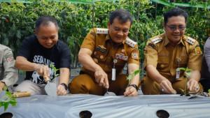CSR-kepada-koperasi-tani.jpg