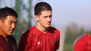 Calon-pemain-naturalisasi-Indonesia-Justin-Hubner-berlatih-bersama-timnas-U-20-Indonesia-di-Turki.jpg