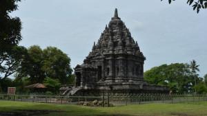 Candi-Bubrah-di-kawasan-Prambanan-Klaten-Jawa-Tengah.jpg