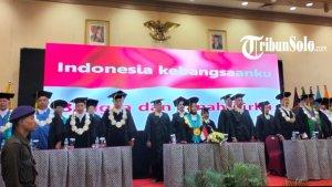 Empat-guru-besar-UTP.jpg