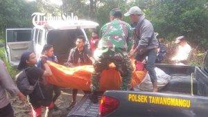 Evakuasi-pendaki-yang-meninggal-di-gunung-lawu.jpg