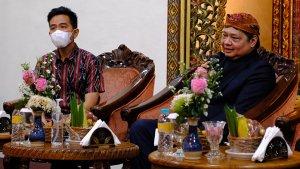 Gibran-dan-Airlangga-soal-Keraton.jpg