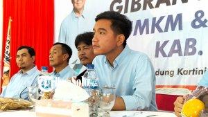 Gibran-di-Gedung-Kartini-Sragen.jpg